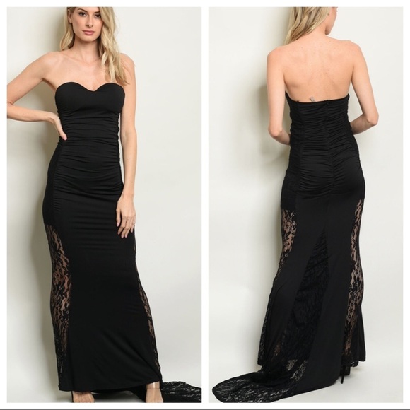 Pinklicious Dresses & Skirts - Stunning strapless gown with train and lace panels